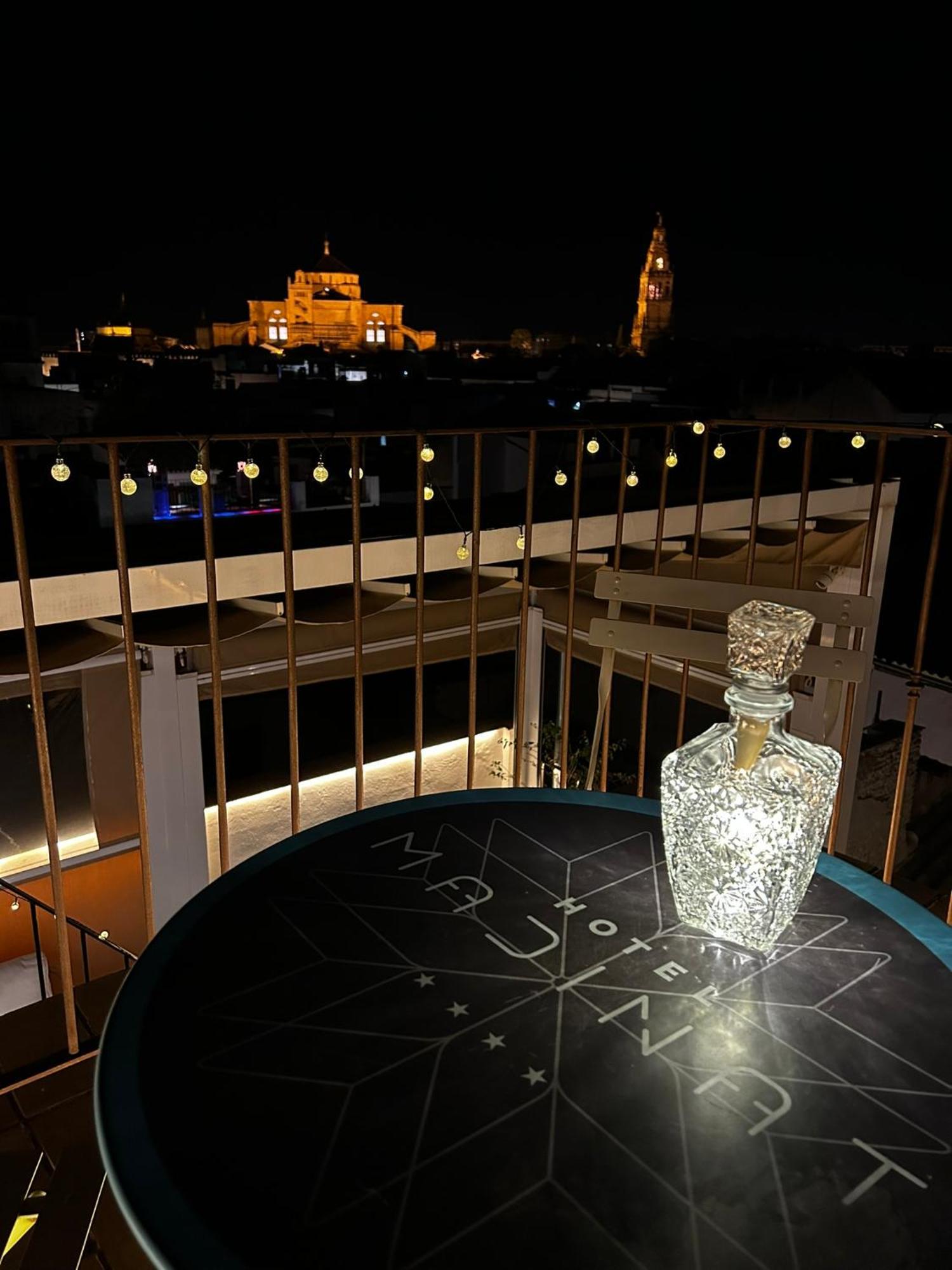 Hotel Madinat Кордова Екстер'єр фото